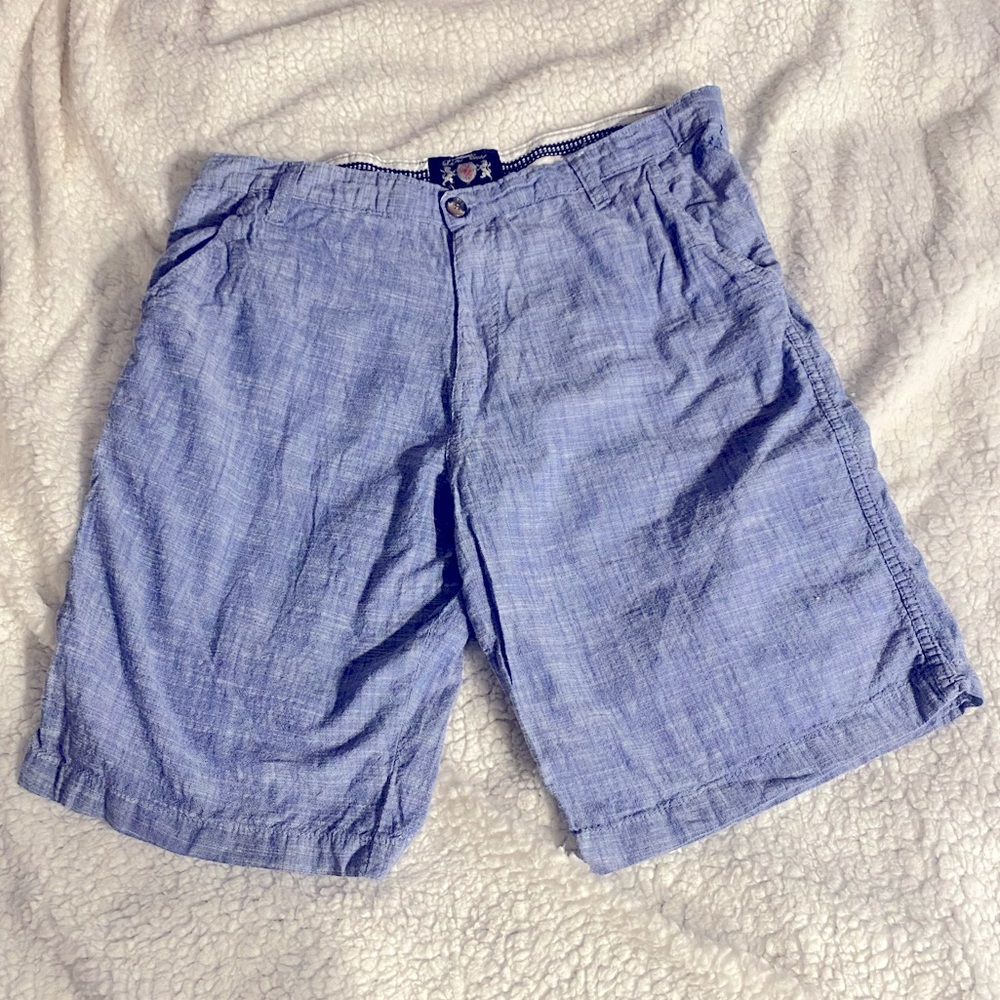 Lions Crest by English Laundry men’s shorts